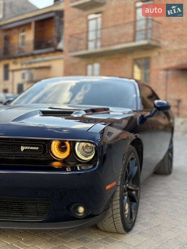 Купе Dodge Challenger 2016 в Каменец-Подольском фото 44 Купе Dodge Challenger 2016 в Каменец-Подольском