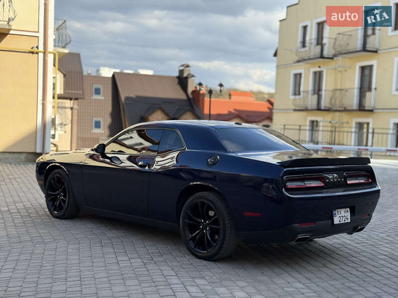 Купе Dodge Challenger 2016 в Каменец-Подольском фото 48 Купе Dodge Challenger 2016 в Каменец-Подольском