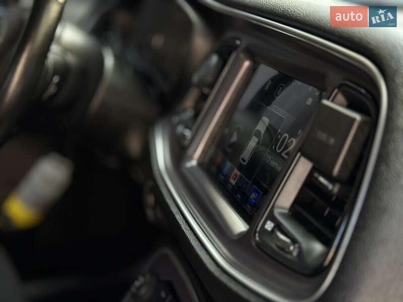 Купе Dodge Challenger 2016 в Каменец-Подольском фото 57 Купе Dodge Challenger 2016 в Каменец-Подольском