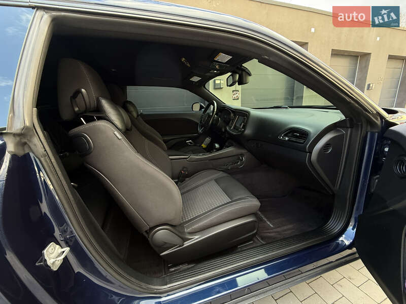 Купе Dodge Challenger 2016 в Каменец-Подольском фото 60 Купе Dodge Challenger 2016 в Каменец-Подольском