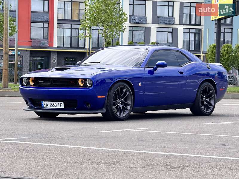 Купе Dodge Challenger 2020 в Киеве