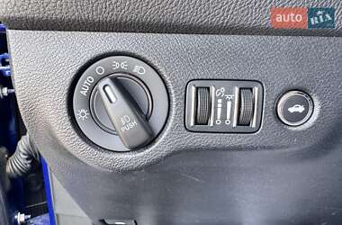 Купе Dodge Challenger 2020 в 