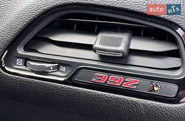 Купе Dodge Challenger 2020 в 
