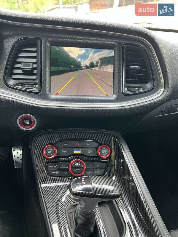 Купе Dodge Challenger 2016 в Киеве