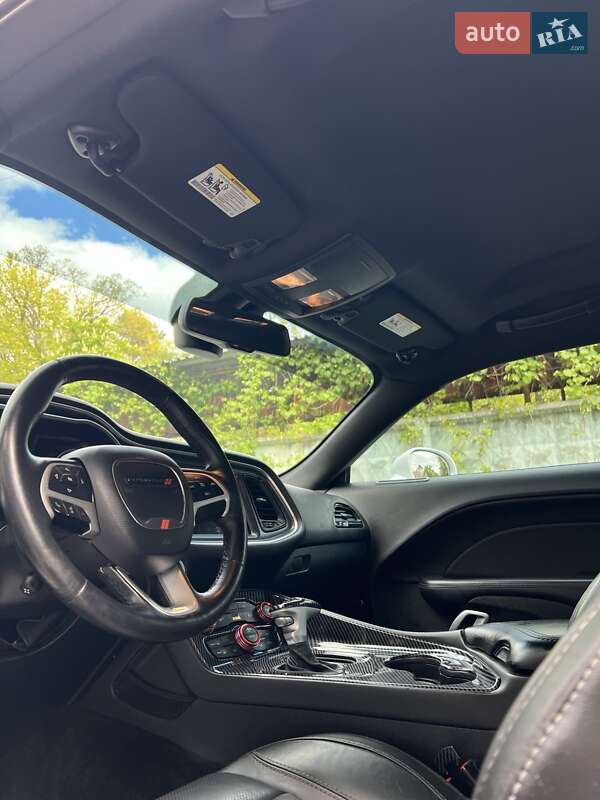 Купе Dodge Challenger 2016 в Киеве