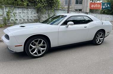 Купе Dodge Challenger 2016 в 