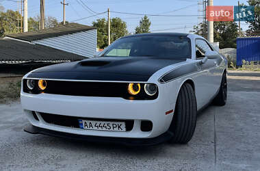 Dodge Challenger 2016