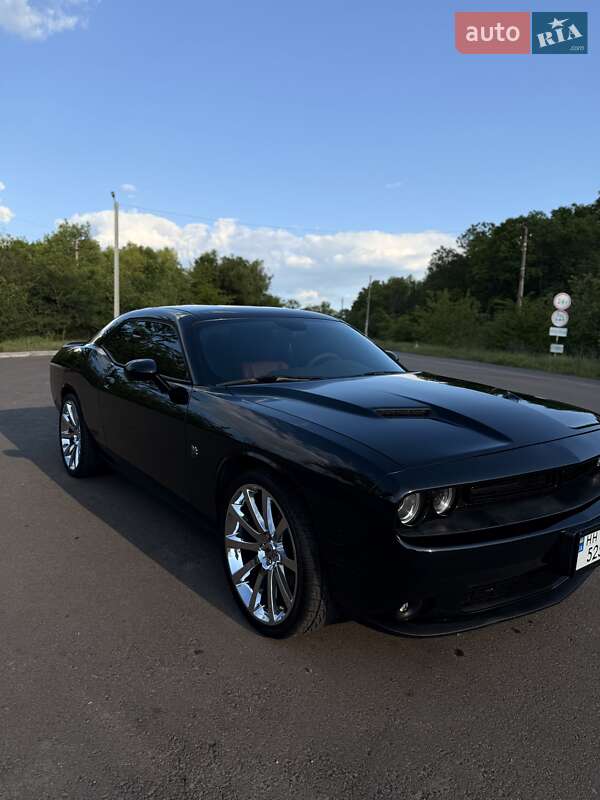 Купе Dodge Challenger 2015 в Одесі