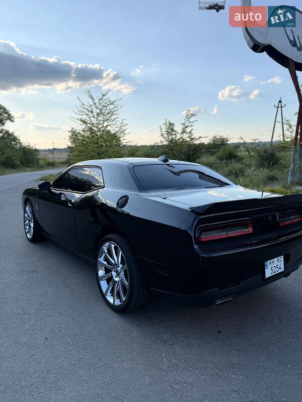 Купе Dodge Challenger 2015 в Одесі