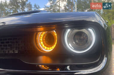 Купе Dodge Challenger 2018 в 