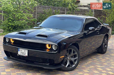Купе Dodge Challenger 2018 в 