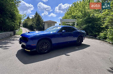 Купе Dodge Challenger 2019 в 