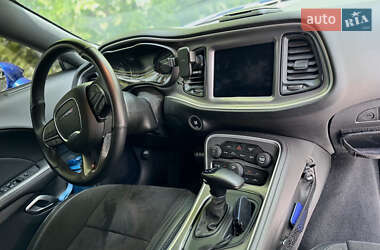 Купе Dodge Challenger 2019 в 