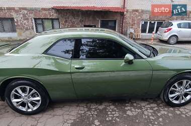 Купе Dodge Challenger 2023 в 