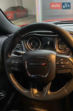 Купе Dodge Challenger 2015 в 