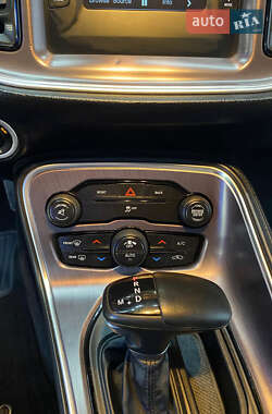 Купе Dodge Challenger 2015 в 