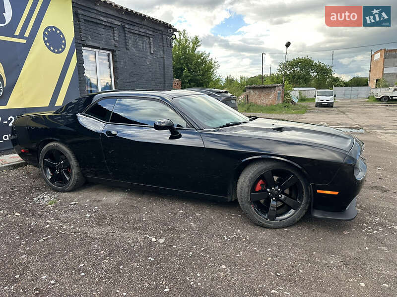 Купе Dodge Challenger 2014 в Ніжині