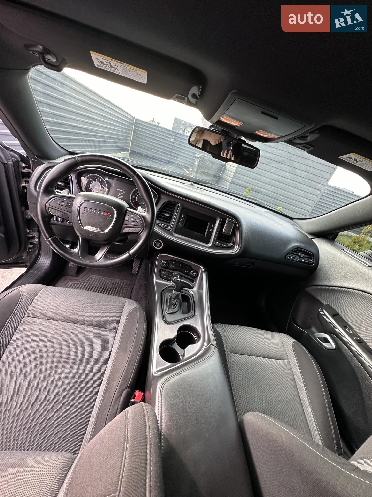 2015 Dodge Challenger - мініатюра 18