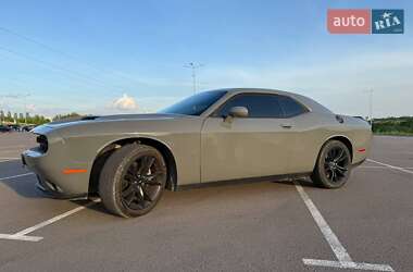 Купе Dodge Challenger 2018 в Рівному