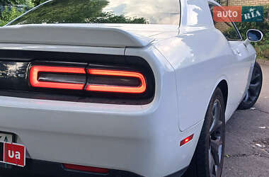 Купе Dodge Challenger 2019 в 