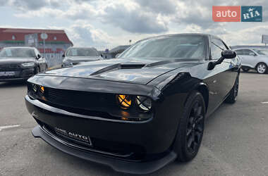 Купе Dodge Challenger 2017 в Киеве