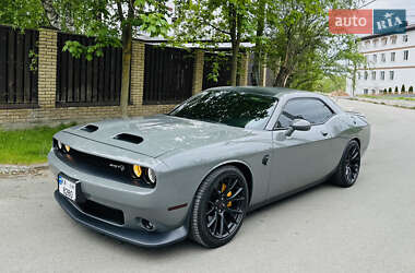 Купе Dodge Challenger 2019 в 