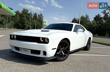 Купе Dodge Challenger 2015 в Києві