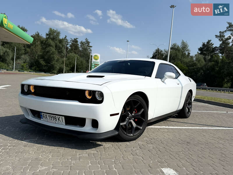 Dodge Challenger 2015