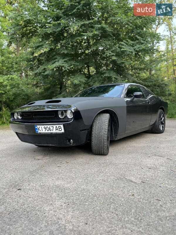 Купе Dodge Challenger 2020 в Фастове