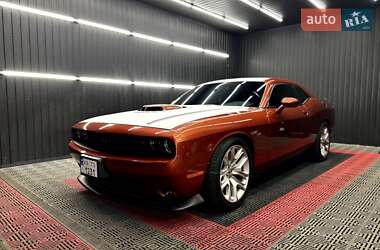 Dodge Challenger 2020