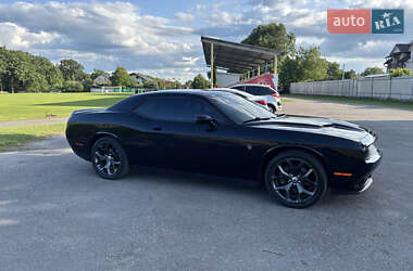 Купе Dodge Challenger 2019 в 