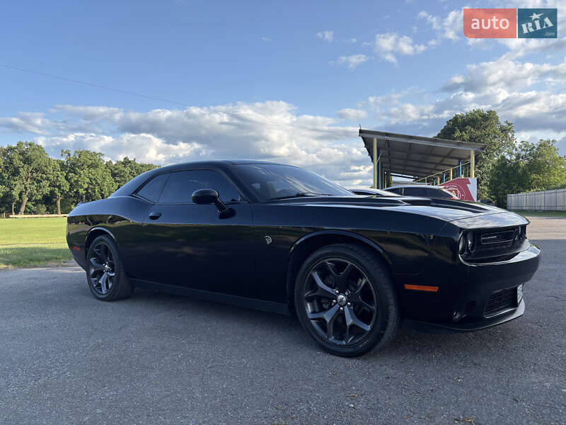 Купе Dodge Challenger 2019 в Тернополе