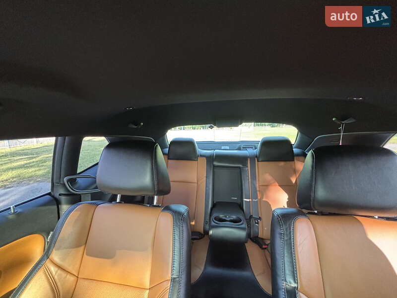 Купе Dodge Challenger 2019 в Тернополе