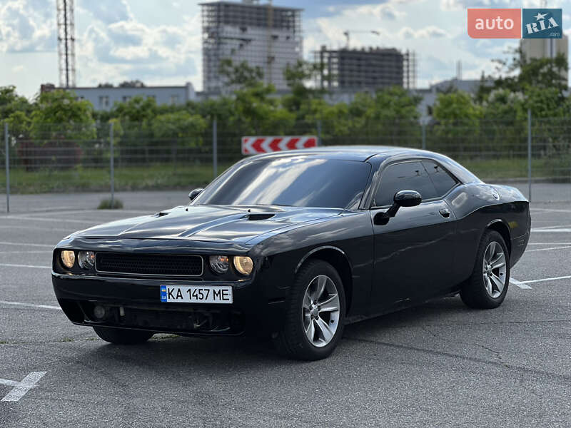 Dodge Challenger 2013