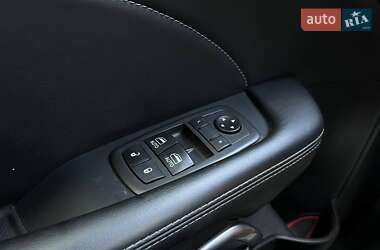 Купе Dodge Challenger 2021 в 