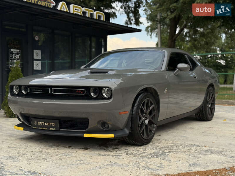 Dodge Challenger 2018