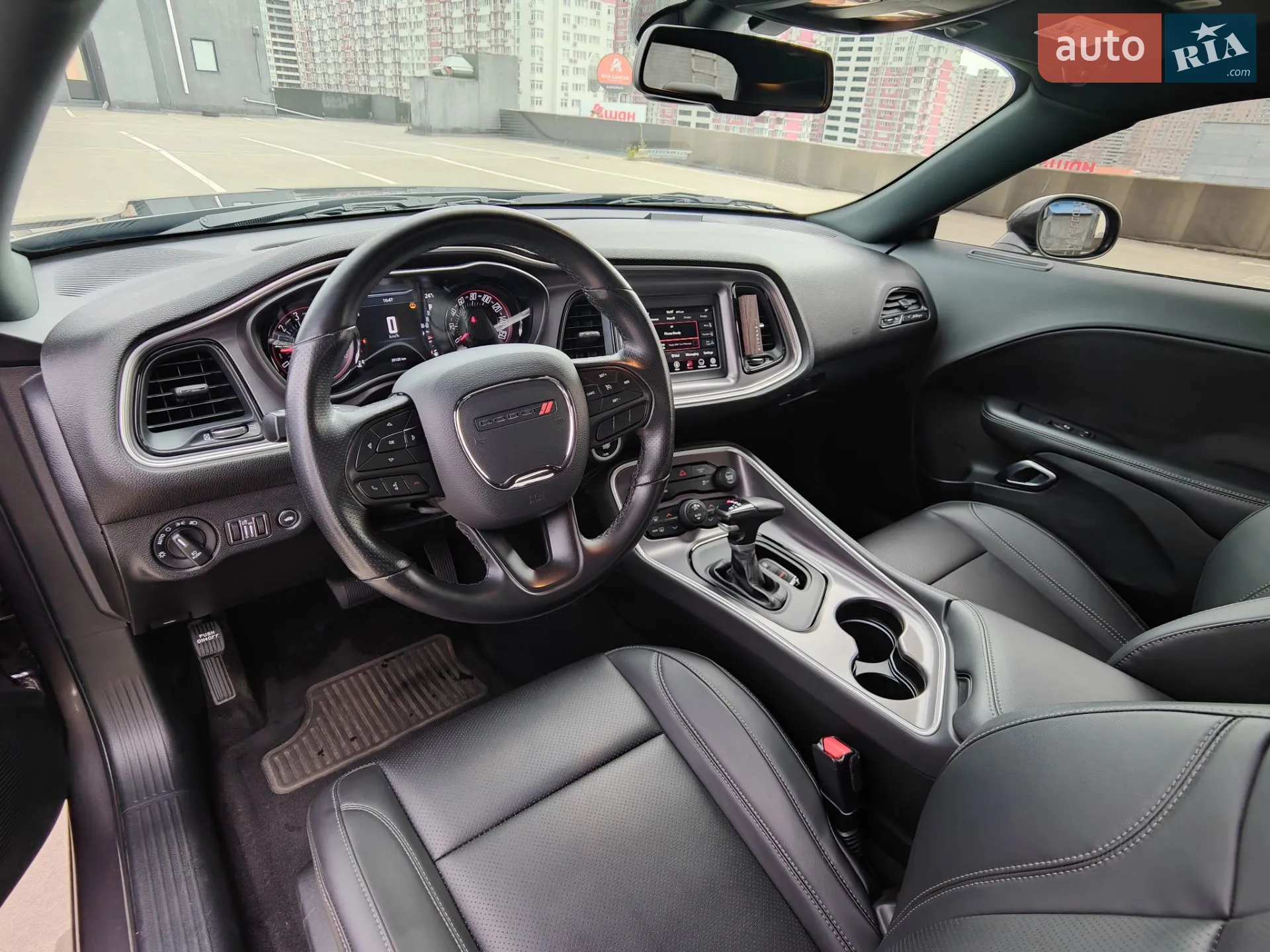 2020 Dodge Challenger - мініатюра 21