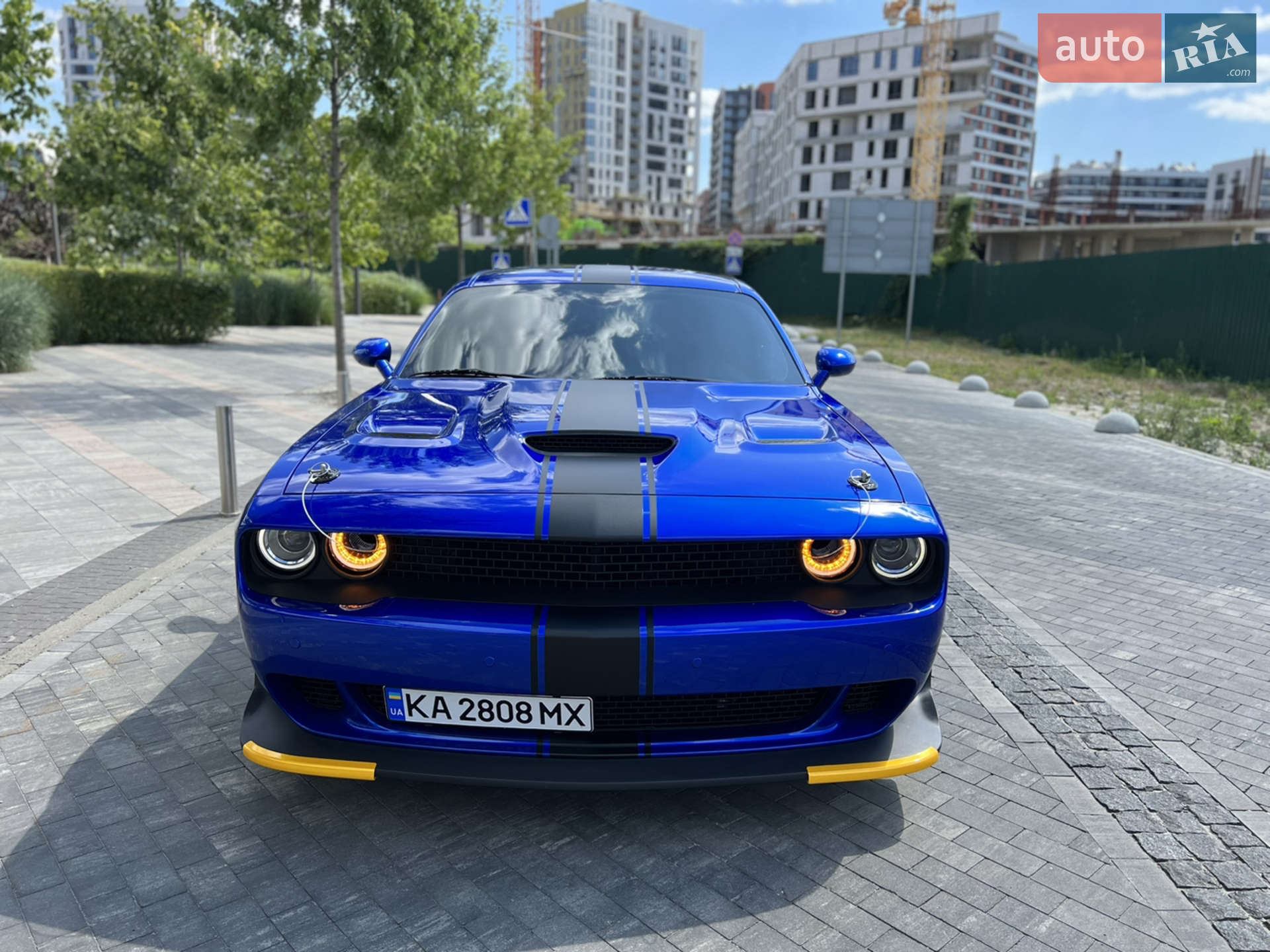 2022 Dodge Challenger - мініатюра 2