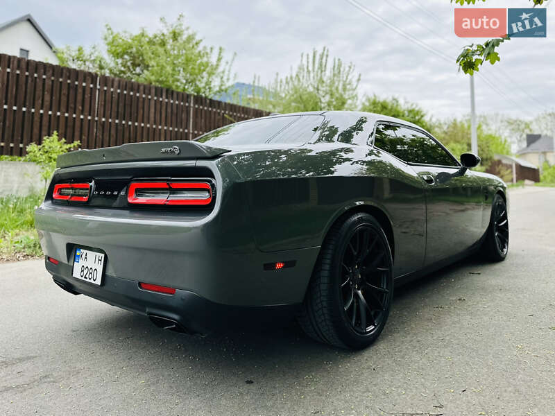 Купе Dodge Challenger 2019 в Киеве