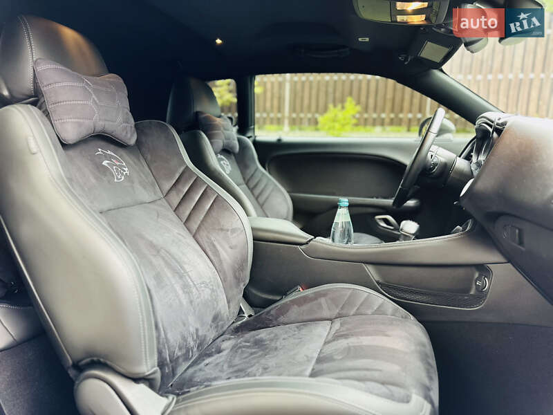 Купе Dodge Challenger 2019 в Киеве