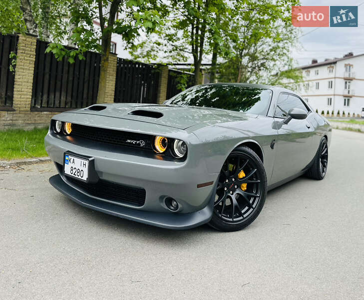 Купе Dodge Challenger 2019 в Киеве