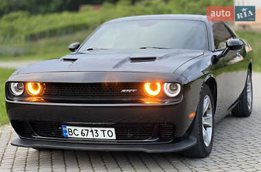 Купе Dodge Challenger 2017 в Львове