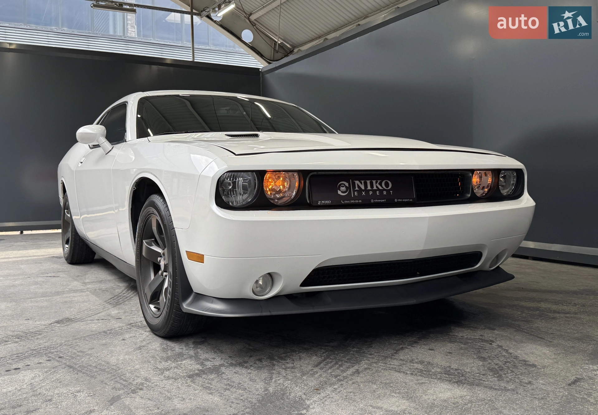 2013 Dodge Challenger - мініатюра 26