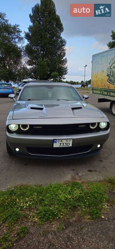 Dodge Challenger 2017