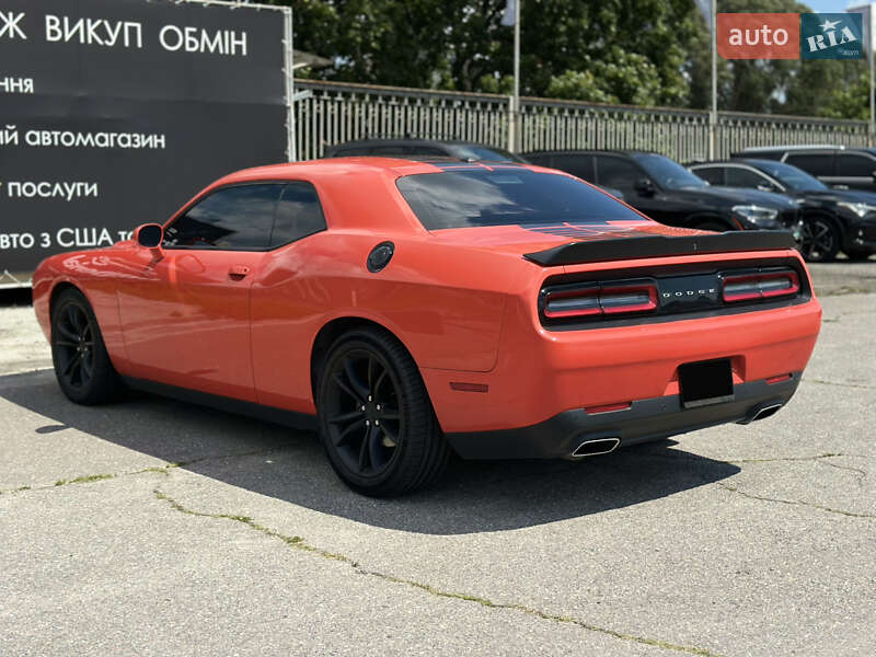 Купе Dodge Challenger 2016 в Харькове