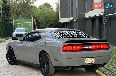 Купе Dodge Challenger 2013 в 