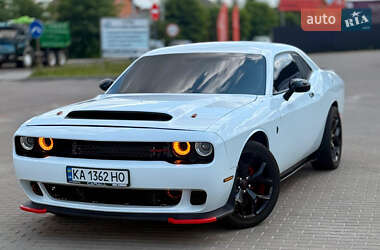 Купе Dodge Challenger 2018 в Киеве