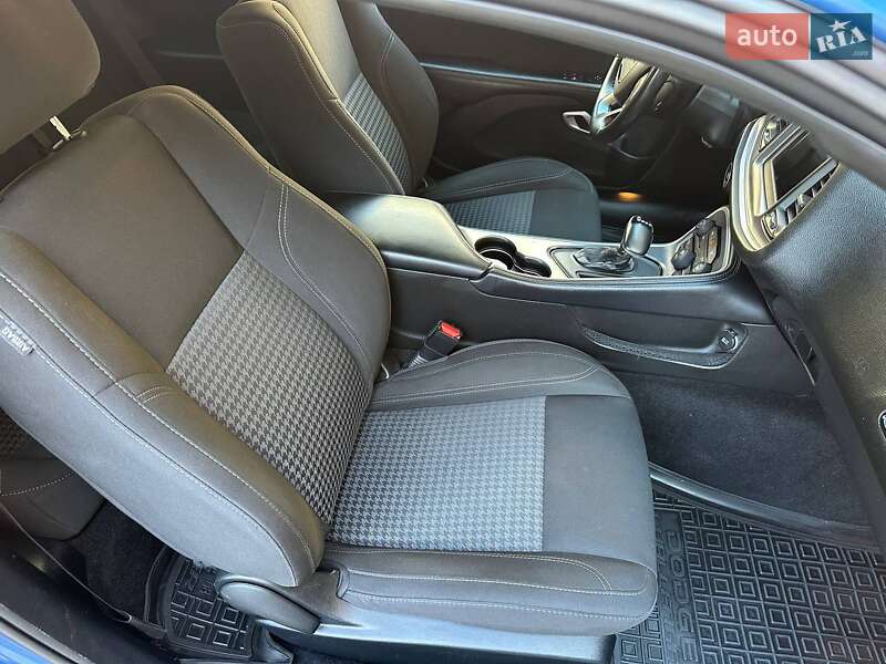 Купе Dodge Challenger 2021 в Киеве