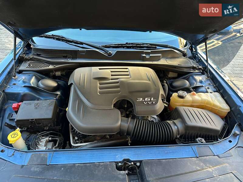 Купе Dodge Challenger 2021 в Киеве