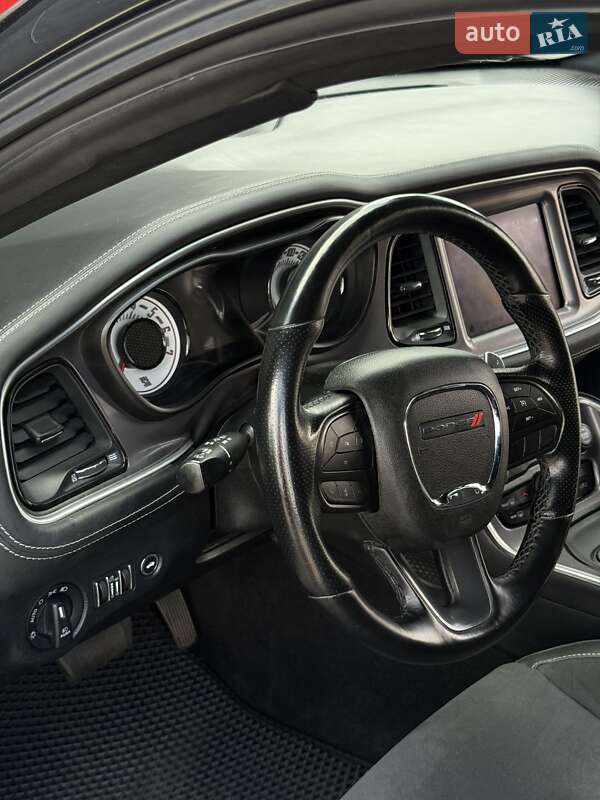 Купе Dodge Challenger 2019 в Киеве